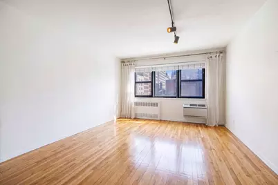140 7th Avenue #5G, New York, NY 10011 - Photo 6