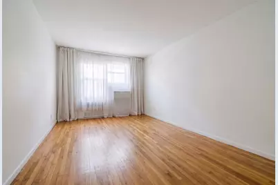 140 7th Avenue #5G, New York, NY 10011 - Photo 8