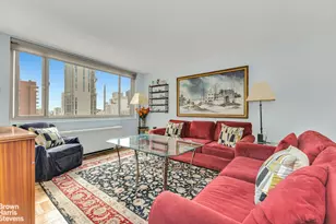 301 E 78th St, New York City, NY 10075 - Photo 2