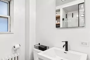 155 E 49th St, New York City, NY 10017 - Photo 10