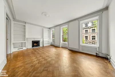 42 W 9th Street #18, New York, NY 10011 - Photo 6