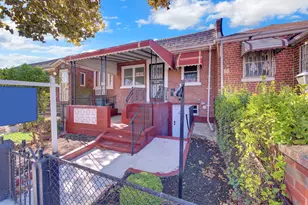 112 E 45th St, New York City, NY 11203 - Photo 2