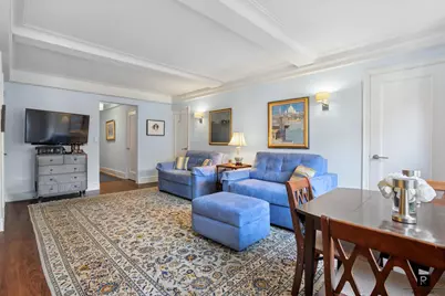 333 E 53rd Street #5-B, New York, NY 10022 - Photo 2