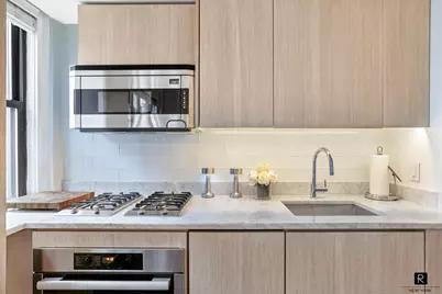 333 E 53rd Street #5-B, New York, NY 10022 - Photo 6