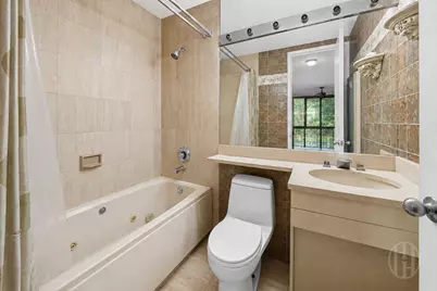255 E 49th Street #4CD, New York City, NY 10017 - Photo 14