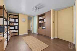 255 E 49th St, New York City, NY 10017 - Photo 10