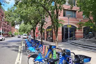 393 W 49th St, New York City, NY 10019 - Photo 8