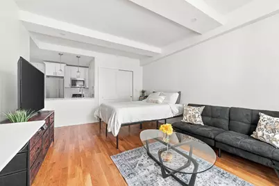 235 W 102nd Street #3V, New York, NY 10025 - Photo 4