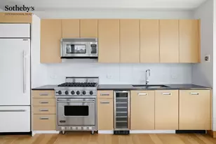 46-30 Center Blvd, New York City, NY 11109 - Photo 4