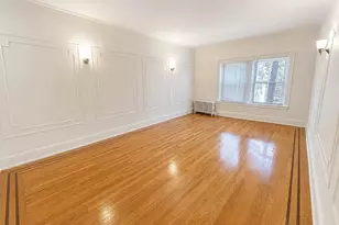 214-35 93rd Ave, Queens Village, NY 11428 - Photo 4