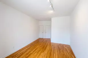 305 Ocean Ave, New York City, NY 11225 - Photo 6