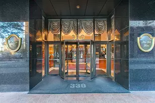 330 E 39th St, New York City, NY 10016 - Photo 18
