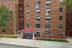 51-25 Van Kleeck St, New York City, NY 11373 - Photo 16