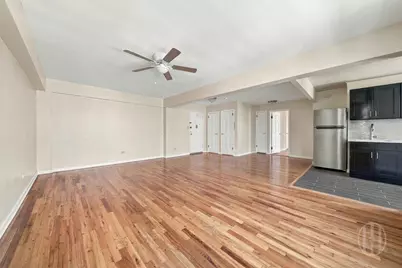 140-60 Beech Avenue #3K, Flushing, NY 11355 - Photo 2