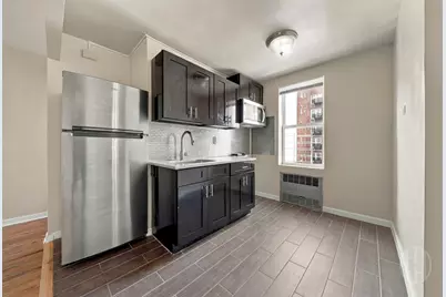 140-60 Beech Avenue #3K, Flushing, NY 11355 - Photo 6