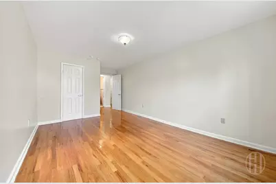 88-25 153rd Street #1B, Jamaica, NY 11432 - Photo 4