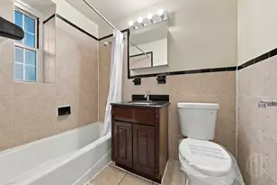 88-25 153rd St, New York City, NY 11432 - Photo 8