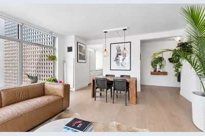 250 E 54th Street #21A, New York, NY 10022 - Photo 2
