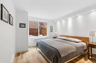201 E 25th St, New York, NY 10010 - Photo 6