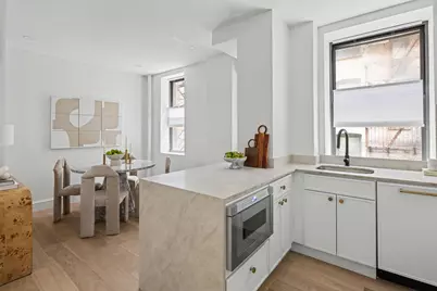 119 W 71st Street #2B, New York City, NY 10023 - Photo 4