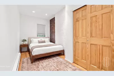 596 3rd Avenue #3, New York, NY 10016 - Photo 2