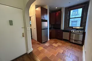 161 W 10th St, New York City, NY 10014 - Photo 6