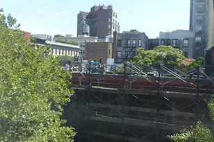 161 W 10th St, New York City, NY 10014 - Photo 10