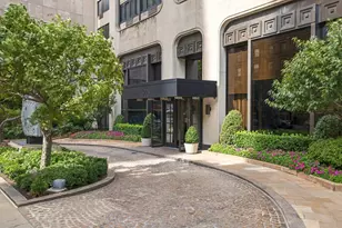 900 Park Ave, New York, NY 10075 - Photo 12