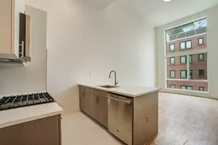 149 W 9th St, New York City, NY 11231 - Photo 2