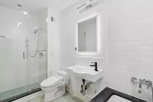 70 Washington St, New York City, NY 11201 - Photo 4