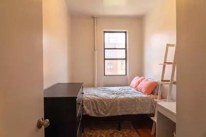 401 W 47th Street #11, New York, NY 10036 - Photo 6