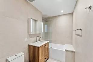 214 N 11th St, New York City, NY 11211 - Photo 8