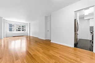 159 W 53rd St, New York, NY 10019 - Photo 4