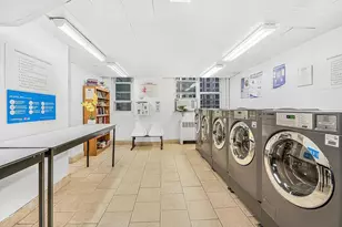 159 W 53rd St, New York, NY 10019 - Photo 14