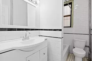 49 E 17th St, New York City, NY 11226 - Photo 8