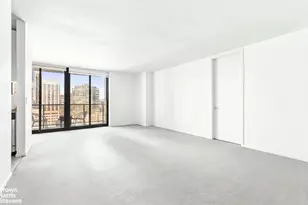 161 W 61st St, New York, NY 10023 - Photo 2