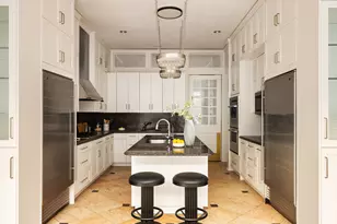 51 E 67th St, New York City, NY 10065 - Photo 8