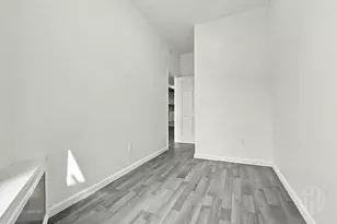 146-07 Jamaica Ave, Jamaica, NY 11435 - Photo 10