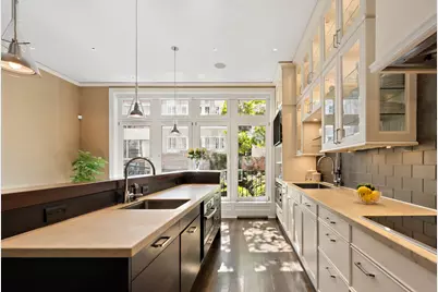 154 E 74th Street, New York City, NY 10021 - Photo 6