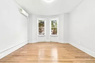 204 E 31st St, New York City, NY 11226 - Photo 8