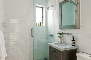 61 W 9th St, New York City, NY 10011 - Photo 10