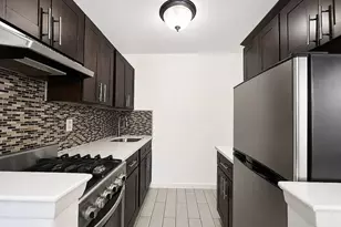 81-31 Baxter Ave, Elmhurst, NY 11373 - Photo 4