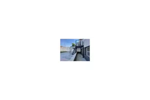 79-23 67th Dr, New York City, NY 11379 - Photo 16