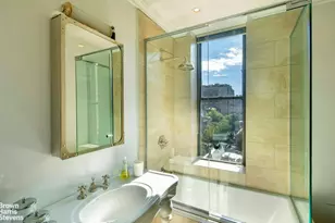 26 E 93rd St, New York City, NY 10128 - Photo 8