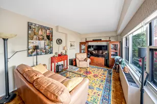 400 E 85th St, New York, NY 10028 - Photo 2