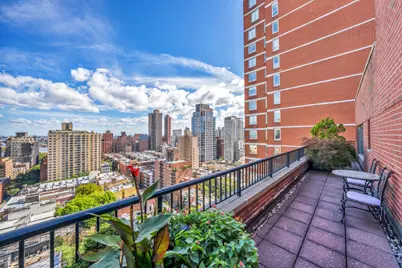 400 E 85th Street #PHA, New York, NY 10028 - Photo 8