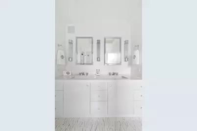 225 E 79th Street #5A, New York City, NY 10075 - Photo 10