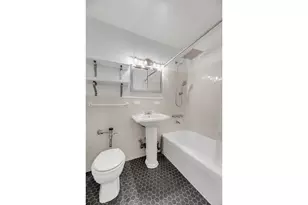 400 E 17th St, New York City, NY 11226 - Photo 8