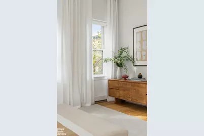 45 Charles Street, New York City, NY 10014 - Photo 50