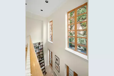 45 Charles Street, New York City, NY 10014 - Photo 28